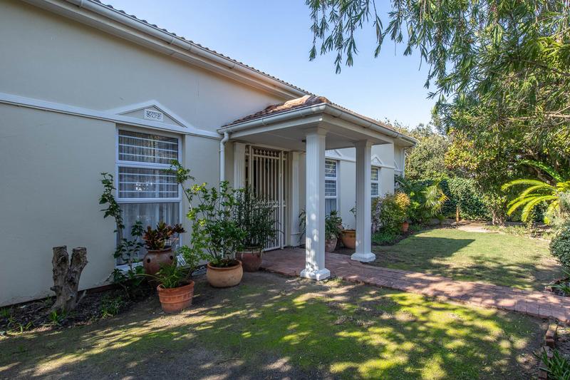 5 Bedroom Property for Sale in Constantia Western Cape